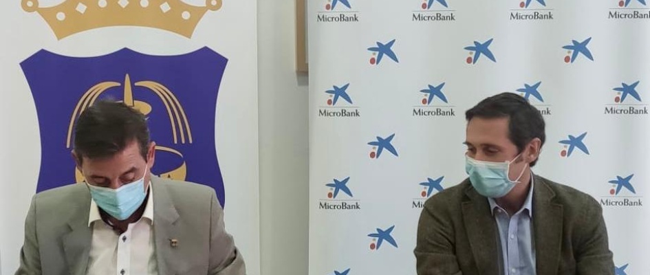 firma_convenio_microbank_15_oct_2020_x3x_publicada_19_oct.jpeg
