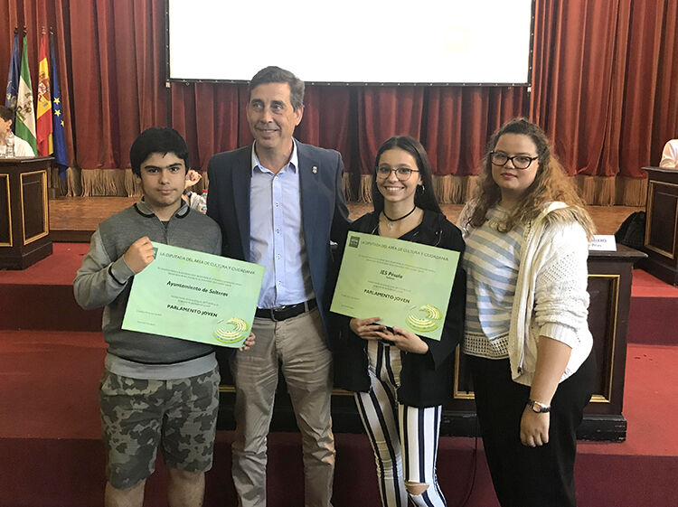 parlamento joven clausura pilas (3) web